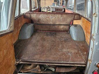 Skoda Tudor 1101 kombi - 15