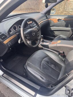 Mercedes-Benz W211 E 320 CDI 4matic 165kw - 15