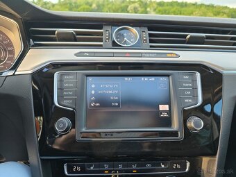 VW Passat R-Line 2.0 TDI DSG 2016 Panoráma, Virtual Cockpit - 15