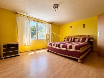 Na predaj: Rekreačná chata v lese, vhodná na celoročné bývan - 15