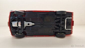 1:18 FORD MUSTANG 1965 - 15