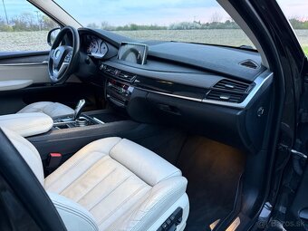 BMW X5 XDrive30d A/T 2014 - 15