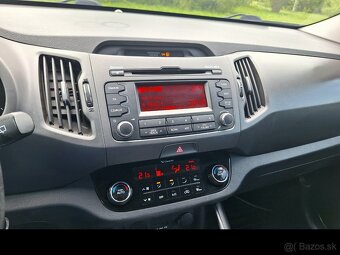 KIA SPORTAGE 2.0 CRDI 4x4 100 kw A/T automat nová Stk a Ek - 15