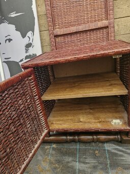 Kresla stoly stoličky - 15