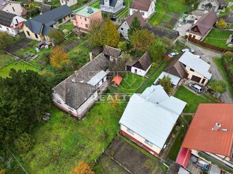 Rodinný dom v pôvodnom stave - Mojtín - 15