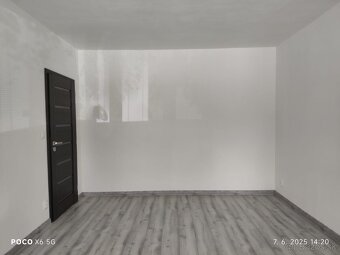 2 izbový, priestranný byt - 15