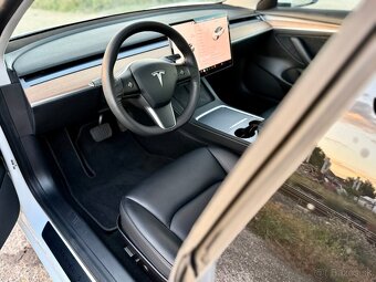 Tesla 3 REFRESH Dual Motor SOH 94%|130.800km|Odpočet DPH - 15