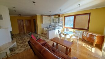 RODINNÝ DOM - Vrútky - Karvaša a Bláhovca - PRENÁJOM - 15