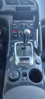 Peugeot 3008 1.6 e-HDi FAP STT Style BVMP6 - 15