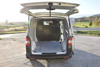 Volkswagen T5 Transporter 2,0TDi, 75kW, M5, 4d. 3.Miestne - 15