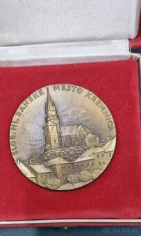 Rozličné medaile - 15