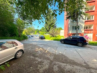 Handlová - 2.840 m2 pozemok na projekt - VÝSTAVBA DOMOV - 15