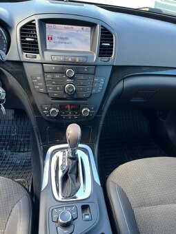 Opel Insignia 2.0 CDTI, AUTOMAT, 2010, 96 kW, 300404 km - 15