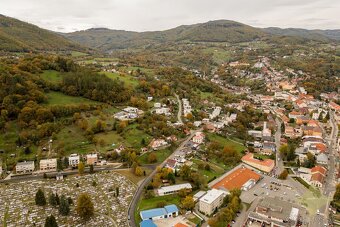 Pozemok blízko centra Novej Bane - 15