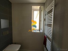 JKV REAL ponúka na predaj krásny 3 izbový byt na ulici M.R.  - 15