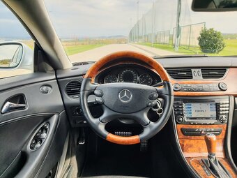 Mercedes Benz CLS 320 CDI - 15