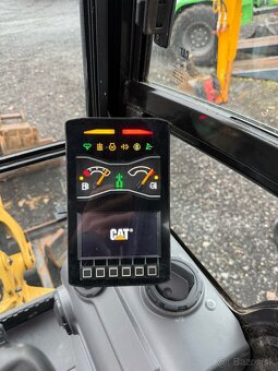 Caterpillar 301.6 - 15