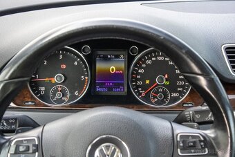 Volkswagen Passat Variant 2.0 TDI BMT 170k Highline DSG - 15