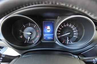 329- Toyota, Avensis, 2015, nafta, 1.6 D-4D Business, 82kw - 15