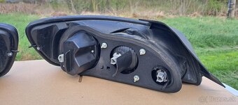 Honda S2000 zadné svetlá - 15