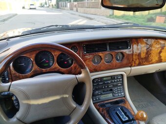 Jaguár XK 8   4.0i v8 - 15