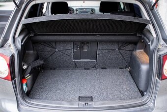 Volkswagen Golf 1.6 FSI Comfortline - 15