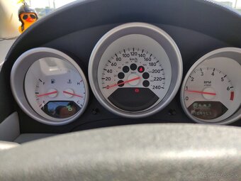 Dodge Caliber 2.0 AT, 115 kW (156 PS) | Rok 2007 - 15
