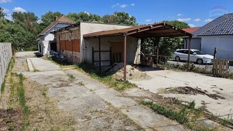 Na predaj 6-izbový dom 170 m2 s dvojgarážou 72 m2 v obci Top - 15