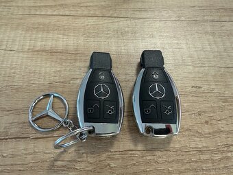 Predám Mercedes Vito 109 CDI, servis + nová STK - 15
