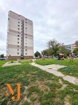 3-izbový byt (80 m²) s dvoma balkónmi, komplet zariadený - 15