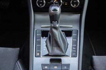 Škoda Superb Combi 2.0TDI SCR Style DSG - 15
