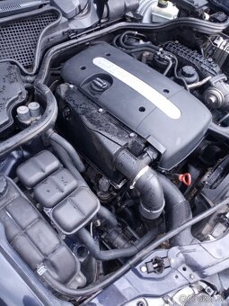 Mercedes E2,2cdi - 15