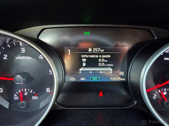 KIA Ceed SW 1.6 CRDi MHEV Gold - 15