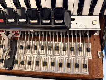 Predám Weltmeister Supita - 15