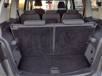 Volkswagen Touran Facelift 2.0 TDI CR 103kw 7-Miestné - 15