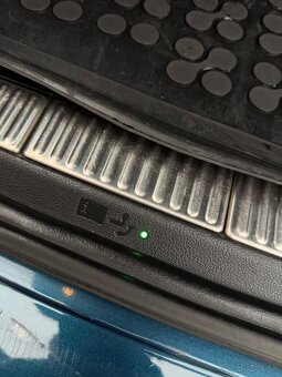 ŠKODA SUPERB 2.0TDi - 15