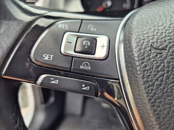Volkswagen Golf VII 1.6 TDI 77 kW Comfortline 5°manuál - 15