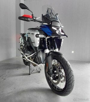 BMW R 1300GS ADVENTURE - TROPHY / Servis v cene motocykla - 15
