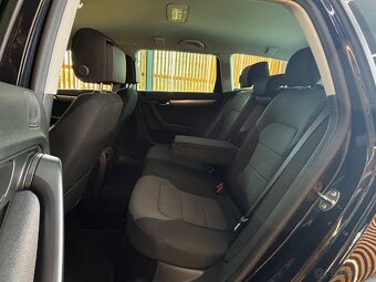 Volkswagen Passat Variant 2.0 TDI Comfortline - 15