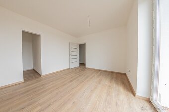 Predaj 4-izb. bytu – Šamorín, 123 m² + záhradka, 2x park. - 15