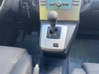 Toyota Corola Verso 1.8 Benzín, 95kw, Automat - 15
