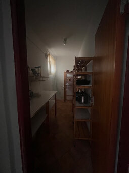 Dvojgeneračný rodinný dom blízko centra mesta. - 15