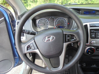 Hyundai i20 1.4i 16V Comfort - 15
