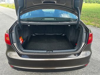 VOLKSWAGEN JETTA 1.2 tsi - 15