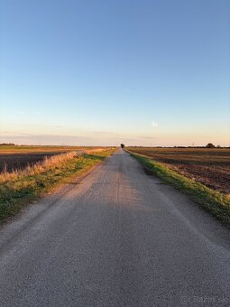 Na predaj pozemok o rozlohe 292000 m2 s poľovníckou chatou - 15
