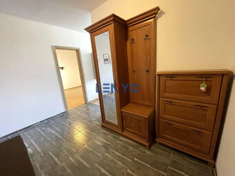 Prenájom - Veľký 2,5-izbový byt 64m² s balkónom - 15