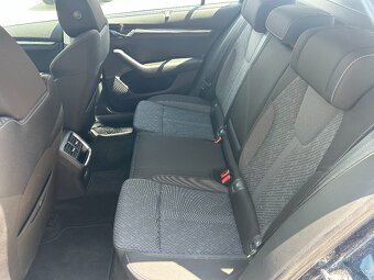Škoda Octavia Combi 2.0 TDI SCR Style DSG - 15
