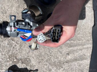 Hyundai i30 sanie,klapka, rampa, zapalovacie cievky, kabelaz - 15