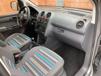 VOLKSWAGEN CADDY MAXI 1,6TDi 7míst -DPH - 15