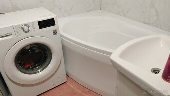 Predám 2. izbový byt s balkónom - 15